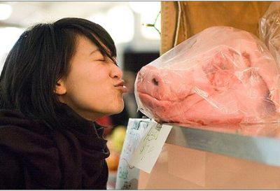 Decapitated Pig head
Not my first choice in decor
